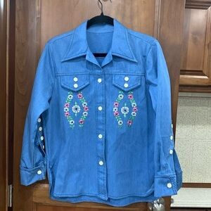 Vintagr 70’s Boho denim jacket embroidered floral & birds